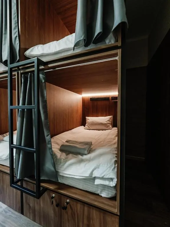 Nesvit Capsule Hotel Kiev